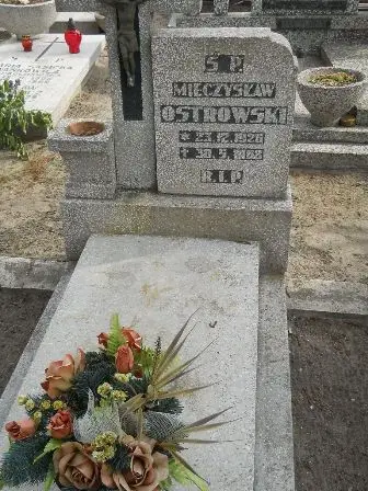 Zdjęcie grobu 22/83