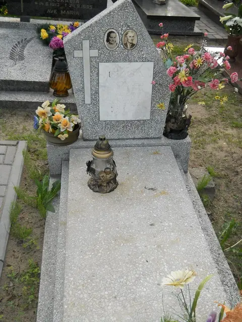 Zdjęcie grobu 8/10583