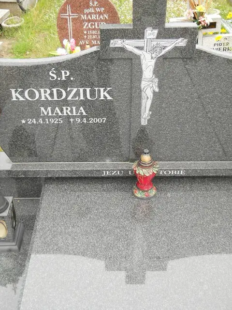 Zdjęcie grobu 27/23104