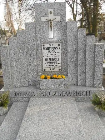Zdjęcie grobu 10/100