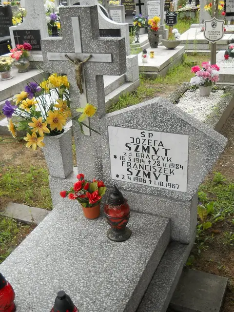 Zdjęcie grobu 22/23606