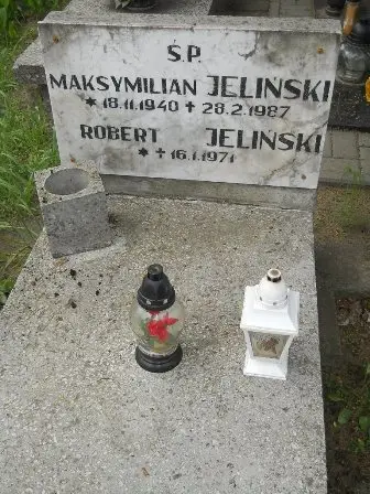 Zdjęcie grobu 21/77