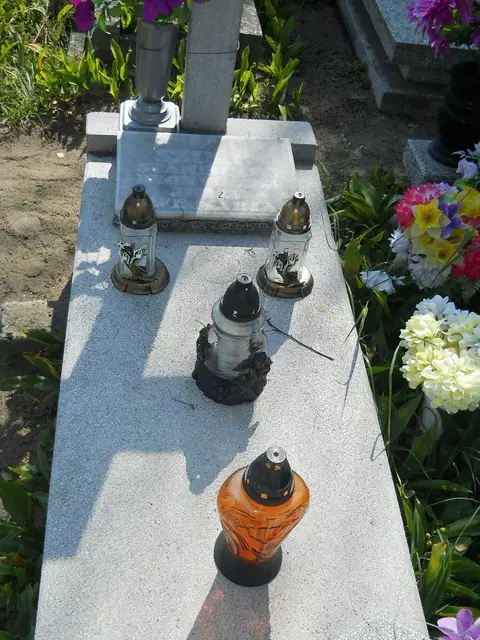 Zdjęcie grobu 14/27537