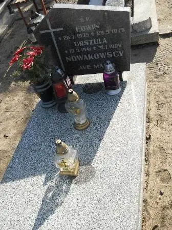 Zdjęcie grobu 6/95
