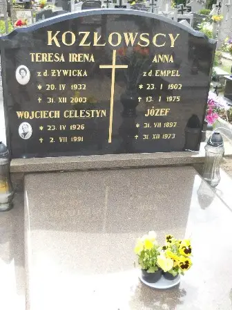 Zdjęcie grobu 40/134,135