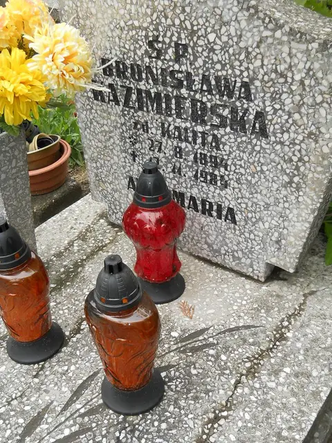 Zdjęcie grobu 24/23670