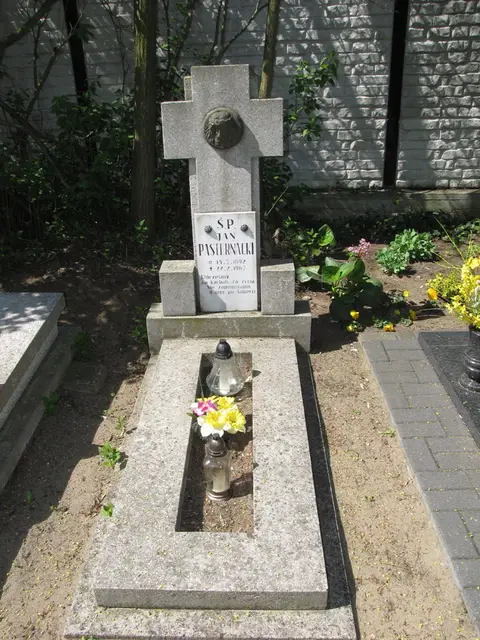 Zdjęcie grobu 13/12182