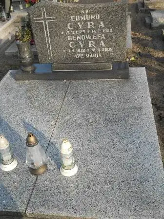 Zdjęcie grobu 6a/122,123