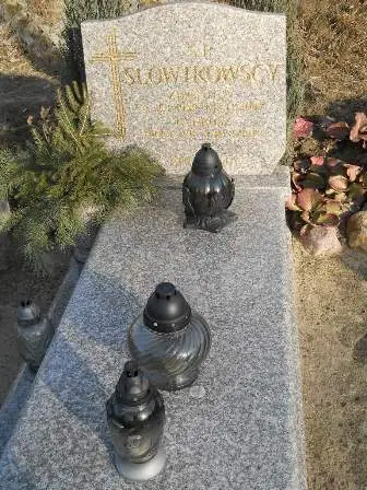 Zdjęcie grobu 100/100