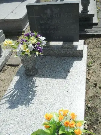 Zdjęcie grobu 27/426