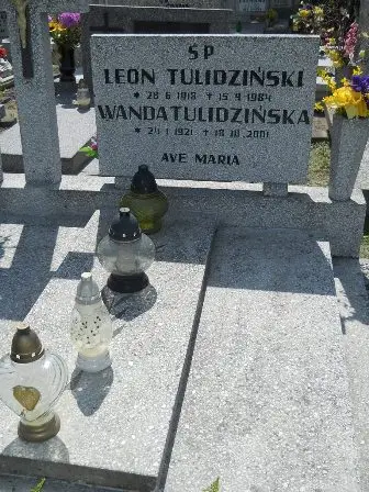 Zdjęcie grobu 25/226,227