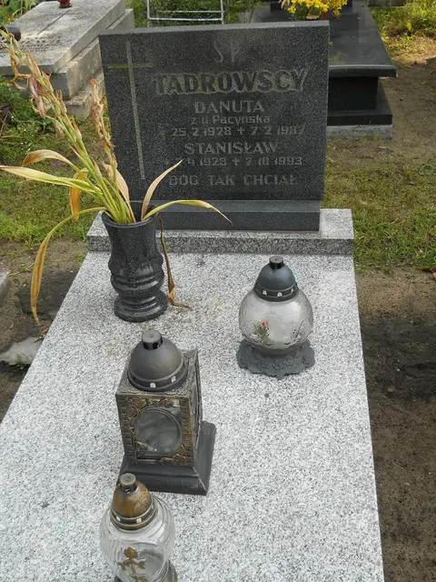 Zdjęcie grobu 15/26489