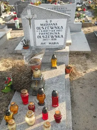 Zdjęcie grobu 4/111