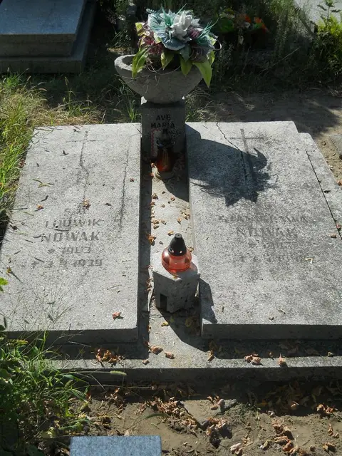 Zdjęcie grobu 14/27229