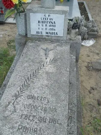 Zdjęcie grobu 44/100