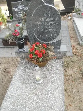 Zdjęcie grobu 15/25
