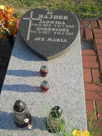 Zdjęcie grobu 45/48