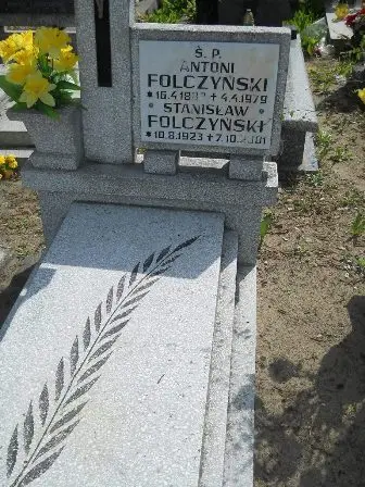 Zdjęcie grobu 25/100