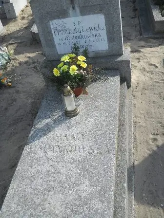 Zdjęcie grobu 5/124