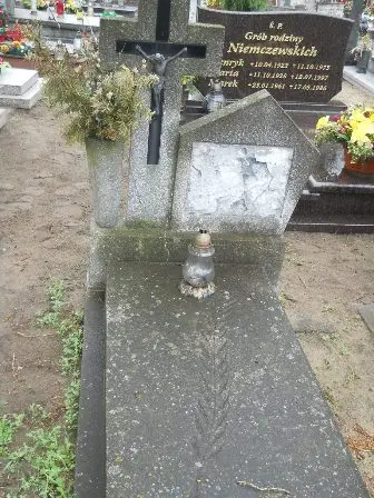Zdjęcie grobu 36/128a