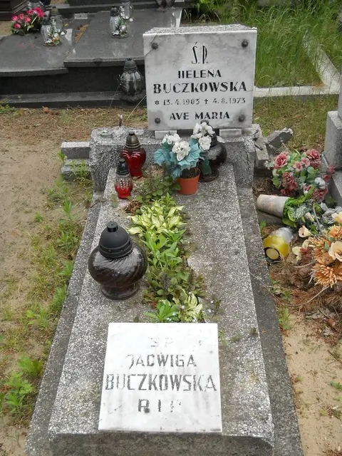 Zdjęcie grobu 7/11112
