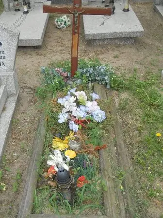 Zdjęcie grobu 22/251