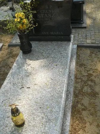 Zdjęcie grobu 30/198