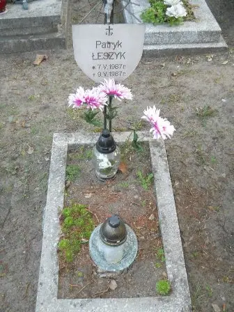 Zdjęcie grobu 7b/100