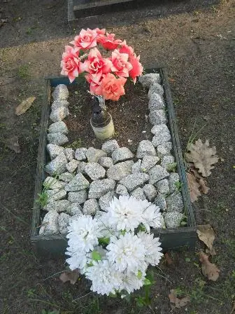 Zdjęcie grobu 7b/100