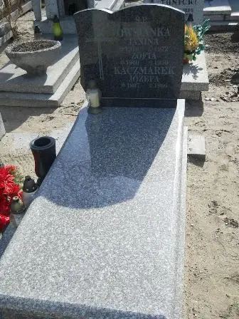 Zdjęcie grobu 8/3