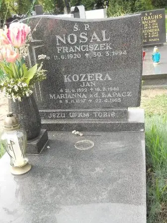 Zdjęcie grobu 34/99 + 100 - rezerwa