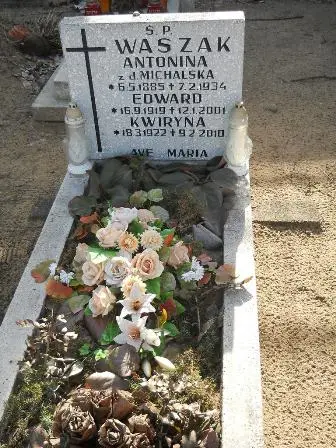 Zdjęcie grobu 8/121