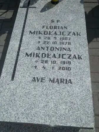 Zdjęcie grobu 25/317
