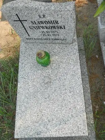 Zdjęcie grobu 32/100