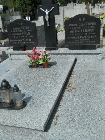 Zdjęcie grobu 27/100