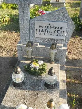 Zdjęcie grobu 45/76