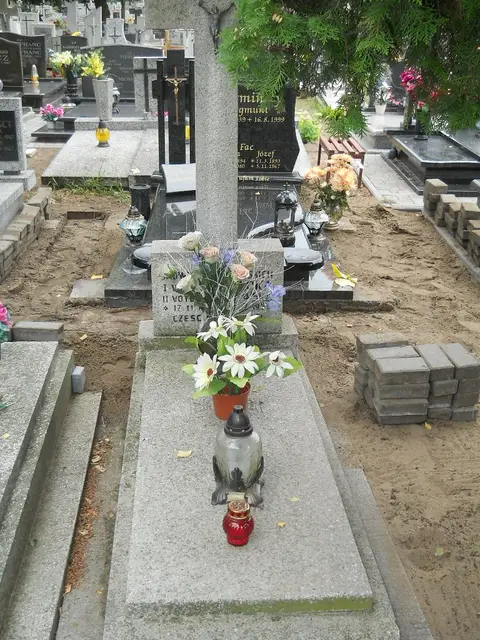 Zdjęcie grobu 16/26095