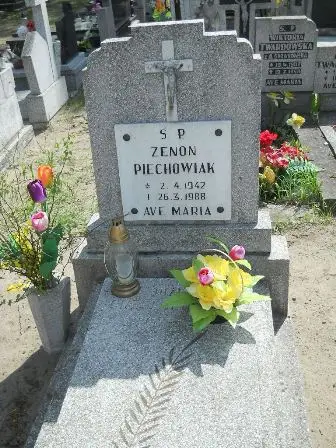 Zdjęcie grobu 28/328