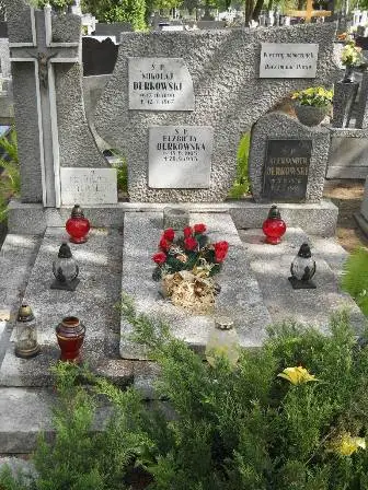 Zdjęcie grobu E/103,104