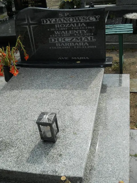 Zdjęcie grobu 16/26231