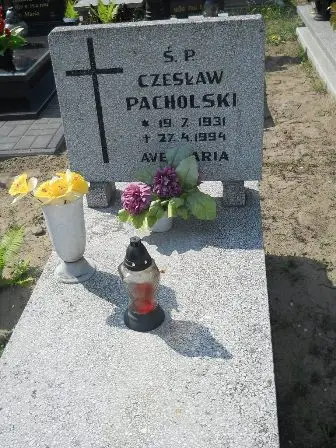 Zdjęcie grobu 34/100