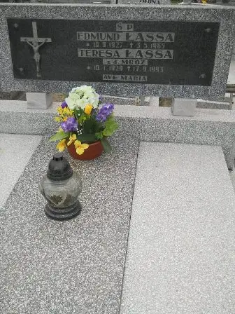 Zdjęcie grobu 44/86,87