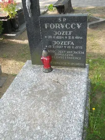 Zdjęcie grobu 24/10