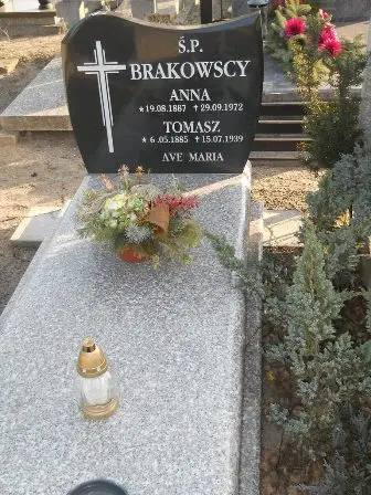Zdjęcie grobu 4/100
